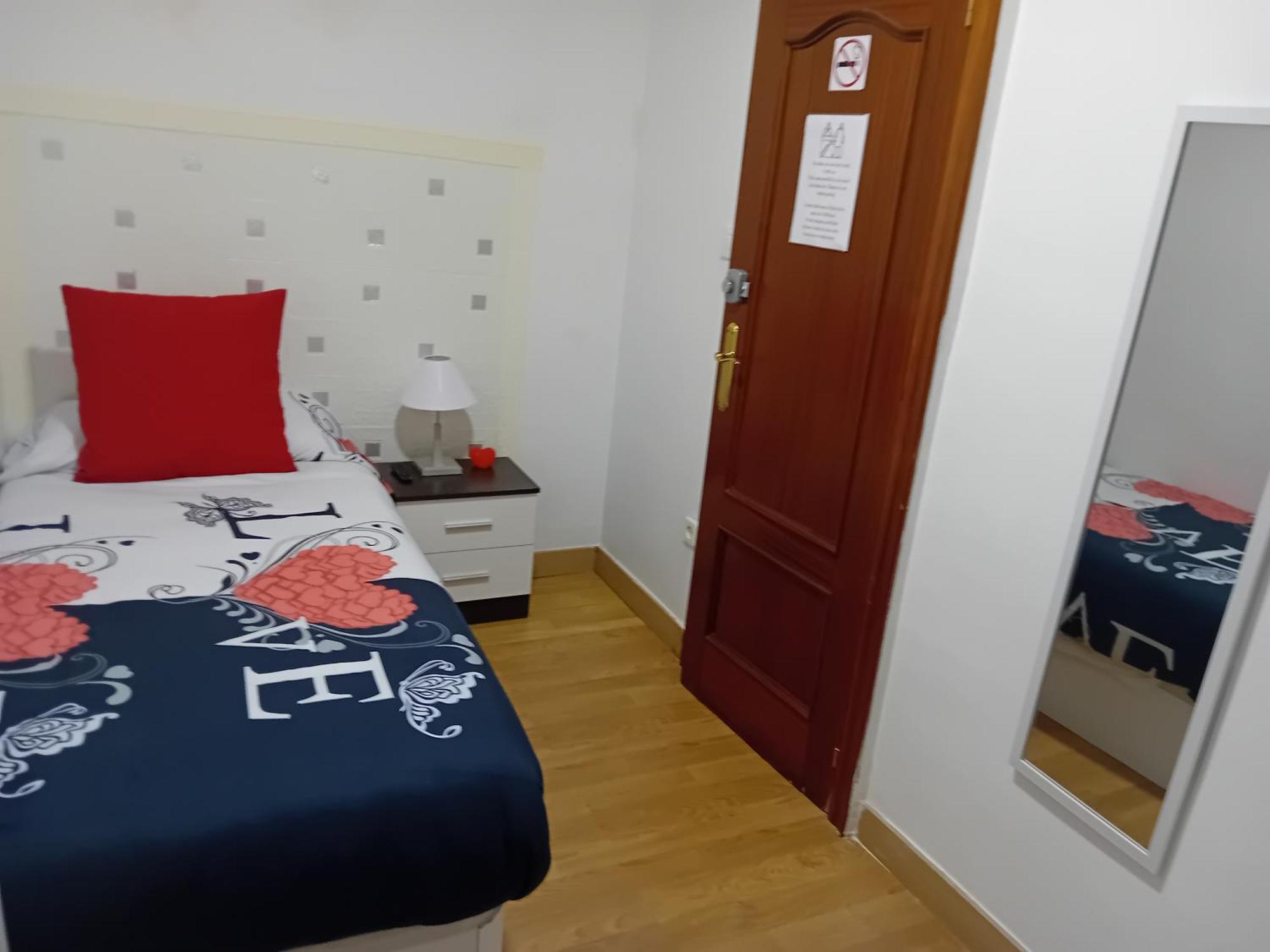 Apartamento Compartido Excelente Ubicacion El Prat de Llobregat Extérieur photo