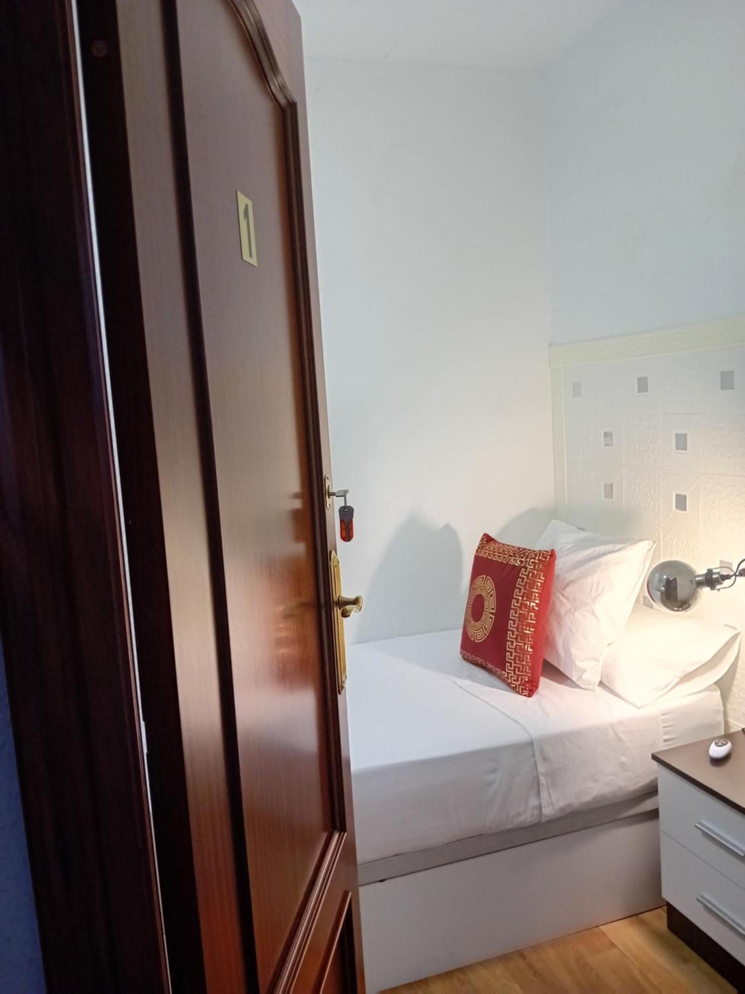 Apartamento Compartido Excelente Ubicacion El Prat de Llobregat Extérieur photo