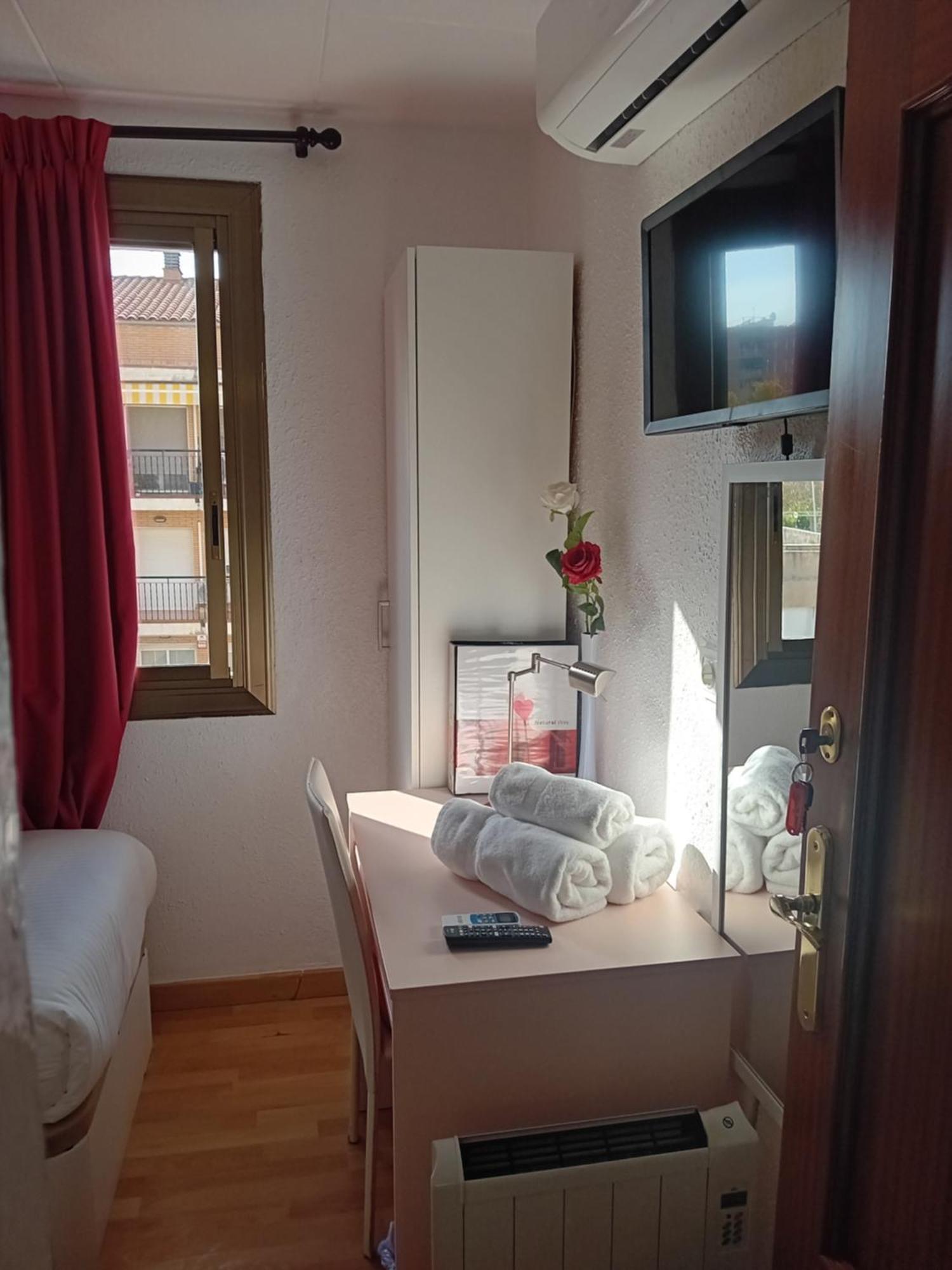 Apartamento Compartido Excelente Ubicacion El Prat de Llobregat Extérieur photo