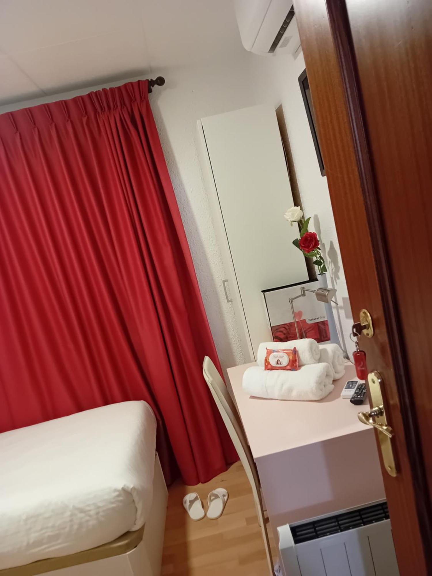 Apartamento Compartido Excelente Ubicacion El Prat de Llobregat Extérieur photo